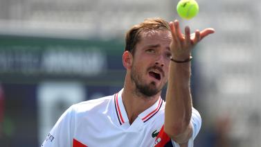 背后都藏着 背后都藏着