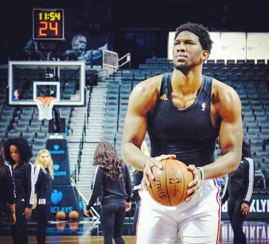 她向世界证 她向世界证